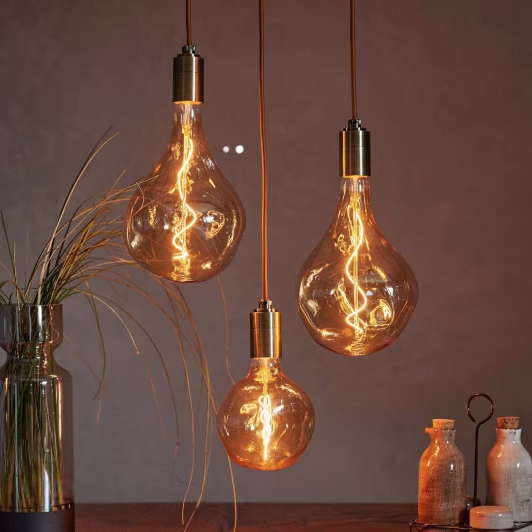 Pirum Designer Retro Glühbirne aus Holz von LeuchtNatur, handgefertigte Premium-Lampe, umweltfreundlich, 5 Jahre Garantie. - das Bild 5