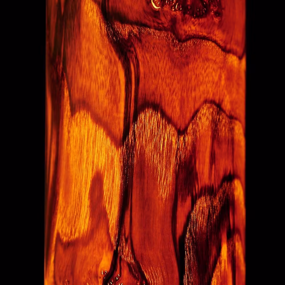 Gracia Stehleuchte aus Olivenholzfurnier, handgefertigt, umweltfreundlich, 5 Jahre Garantie, Premiumqualität. - das Bild 2